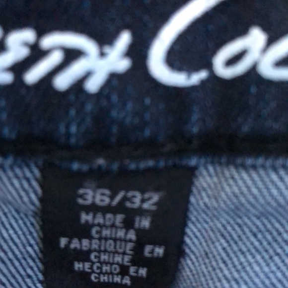 Jeans - Picture 3 of 5